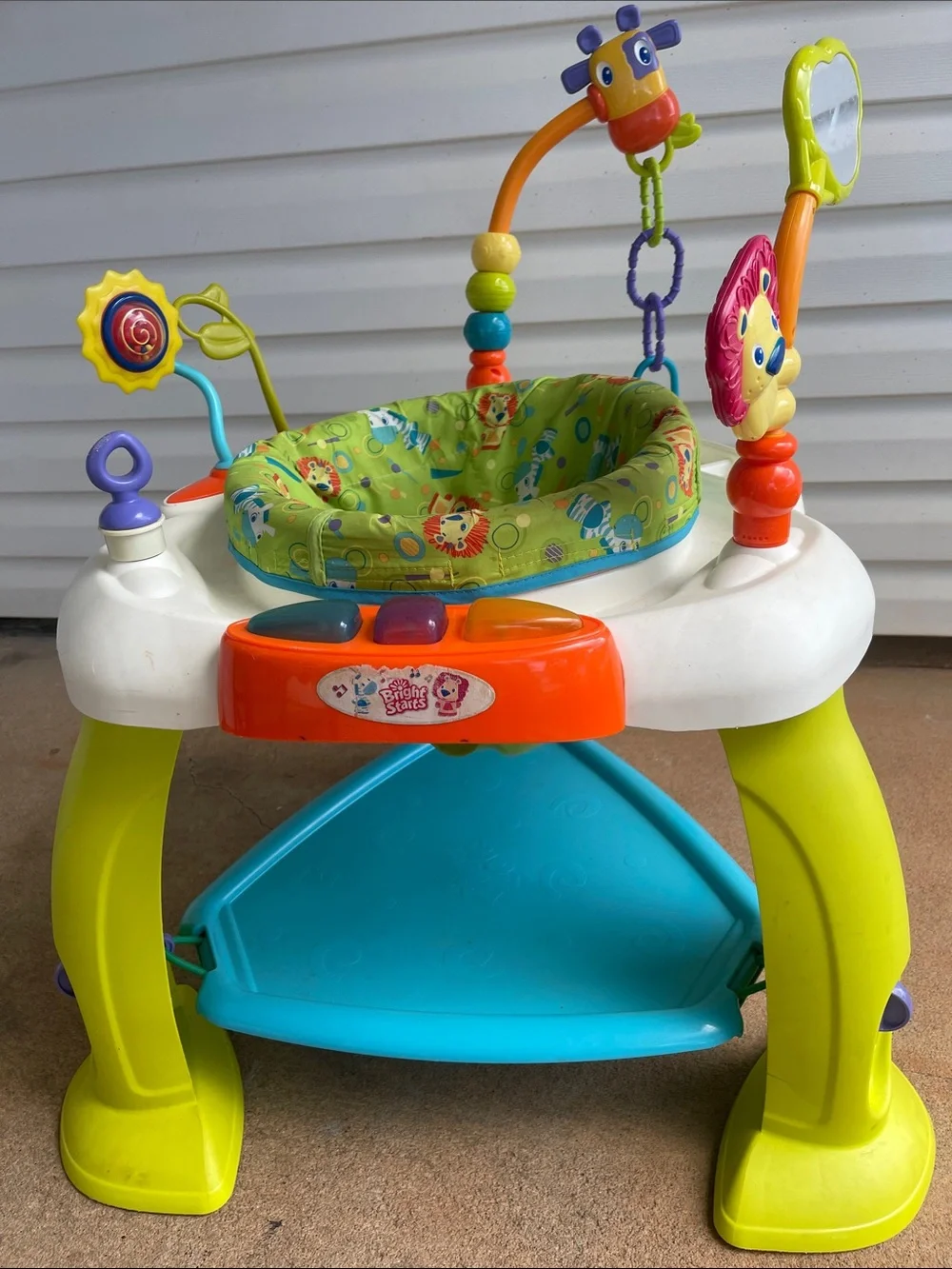 Baby Activity Seat with Green Patterned Seat and Multicolor Toys